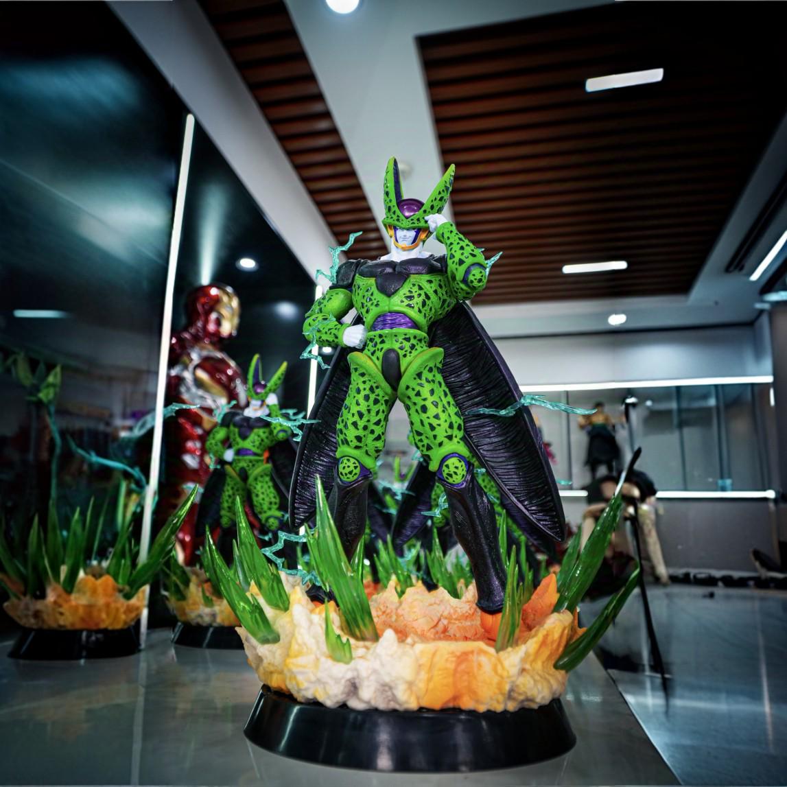 Breakthrough Lightning Sharu Balcony Pose Dragon Ball Figurine - Complete Form Desktop Statue