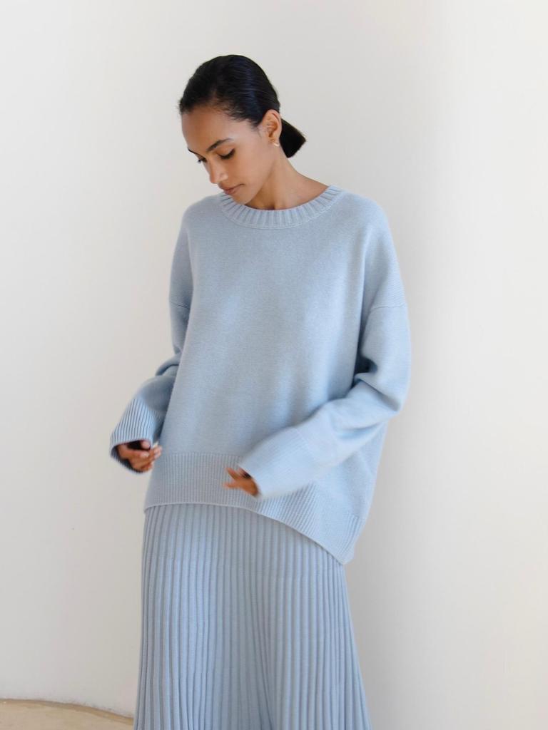 009 Women's Knitted Sweater: European & American Autumn/Winter, Round Neck, Loose Fit, Cross-border, New Arrival