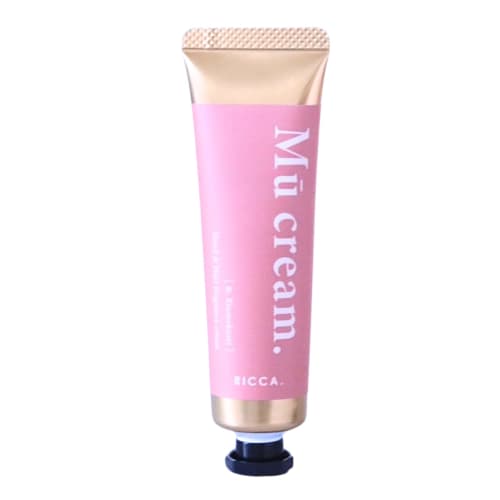 [FIRSTESSENCE] RICCA. Hand & Hair Fragrance Cream Mu cream. 30g. Contains bakuchiol. Can be used during the day or as a cologne alternative. (with Kin