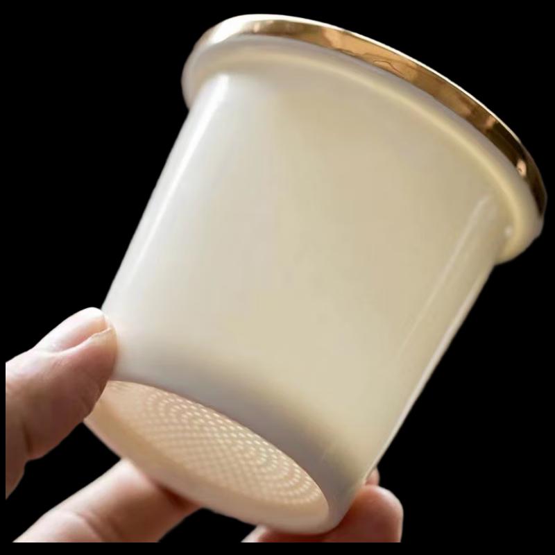 Weiqiao Xiayao Sanshengyouxing White Porcelain Teacup Set