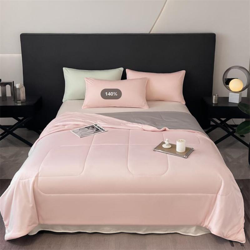 High Quality Cooling Comforter, Cold Touch Fabric Absorbs Body Heat, Soft Air Condition Blanket, Smooth Lightweight Summer Quilt