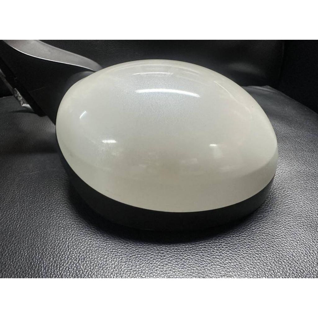Suzuki MR Wagon MF22S Mirror Side Mirror R Right Driver Side White 5 Pin