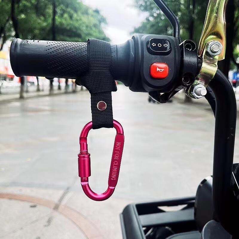 Haczyk do pojazdu wielofunkcyjnego Gureide