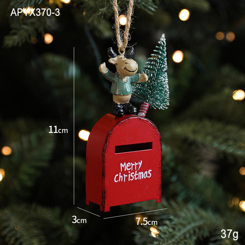 Christmas Wrought Iron Painted Mailbox and Retro Tree Window Hanging Decorations