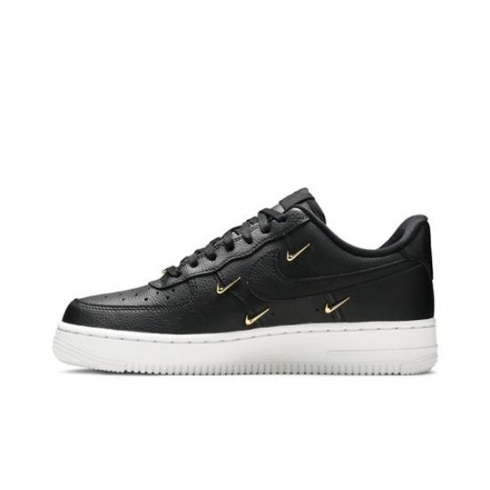 

Nike Wmns Air Force 1 07 LX Sisterhood - Black Metallic Gold CT1990-001 EU 35.5 чёрный/золотой металлик
