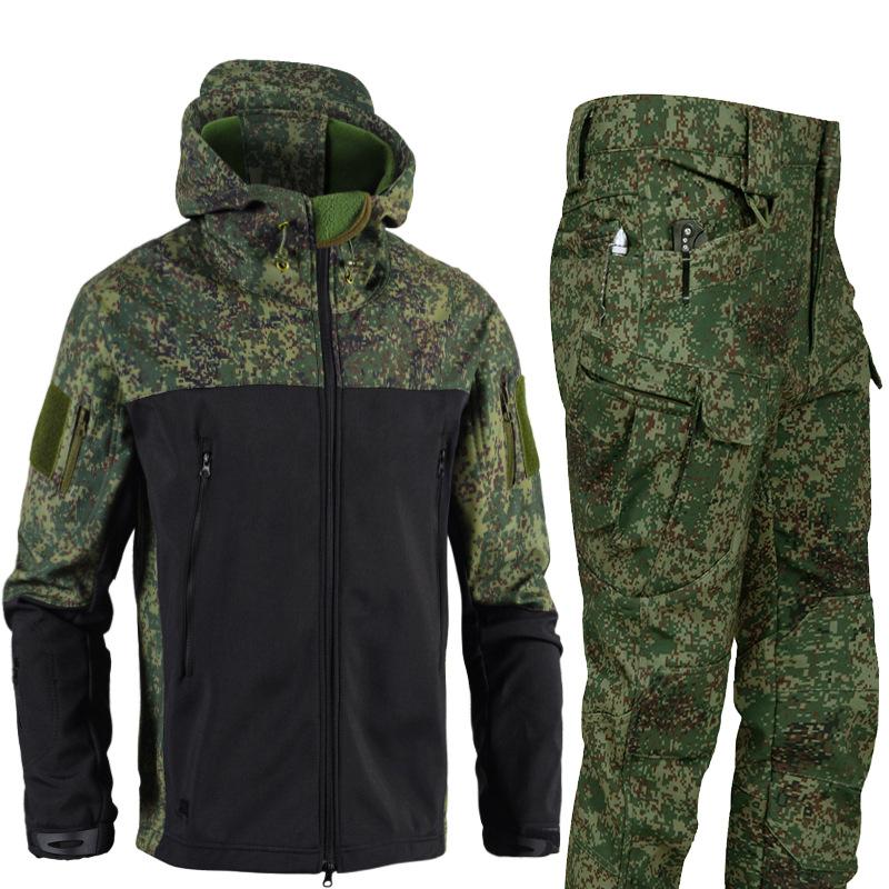 Winter Outdoor Men's Training Suit Tactical Camouflage Assault Plush Waterproof Adventure Skiing Jacket Travel Clothing Workwear