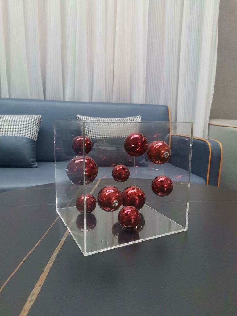 Modern Abstract Transparent Acrylic Cube Sculpture Bright Gold Stainless Steel Ball Transparent Square Box Aesthetic Decoration