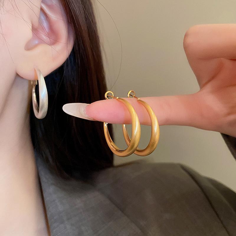 Fashion Matte Brushed Hoop Earrings for Women Retro Geometric Metal Circle Earrings Party Wedding Fashion Jewelry Accessories