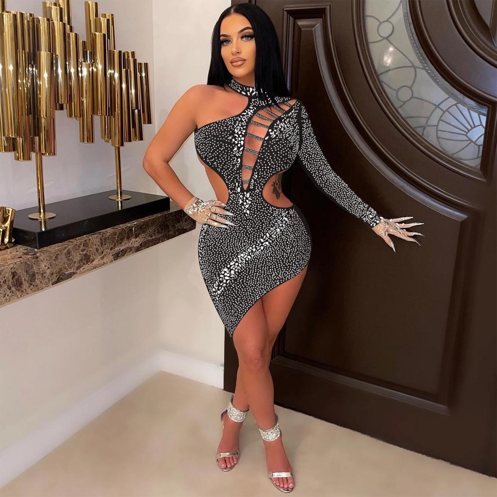 European and American Fashion One-Shoulder Asymmetrical Cut-out Backless Dress