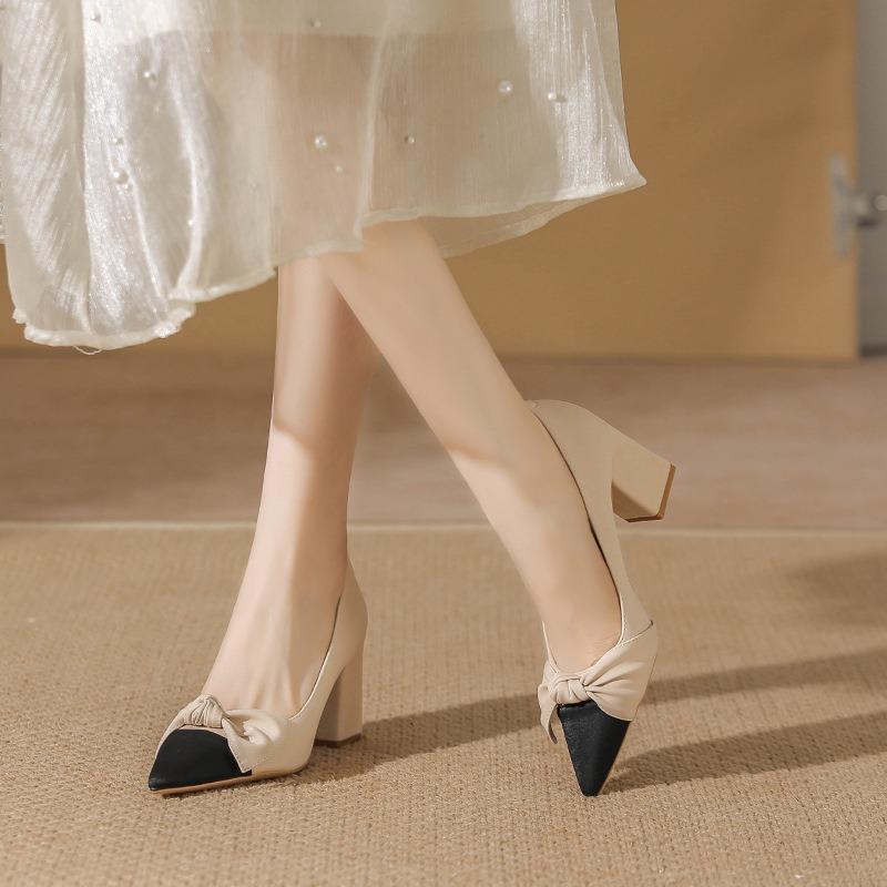 Wedding shoes new pointed head light mouth high heels temperament versatile color matching commuting single shoes women