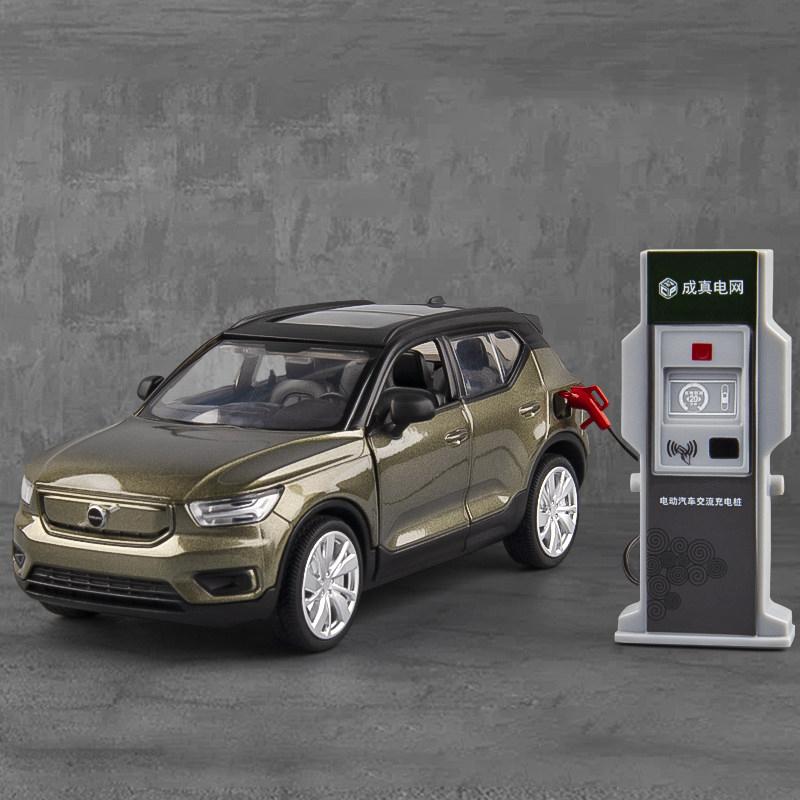 

1:32 VOLVO XC40 SUV зарядная куча сплава внедорожная литая под давлением модель игрушечных машинок звуковой свет откатной автомобиль игрушечные лошадки для детей зелёный