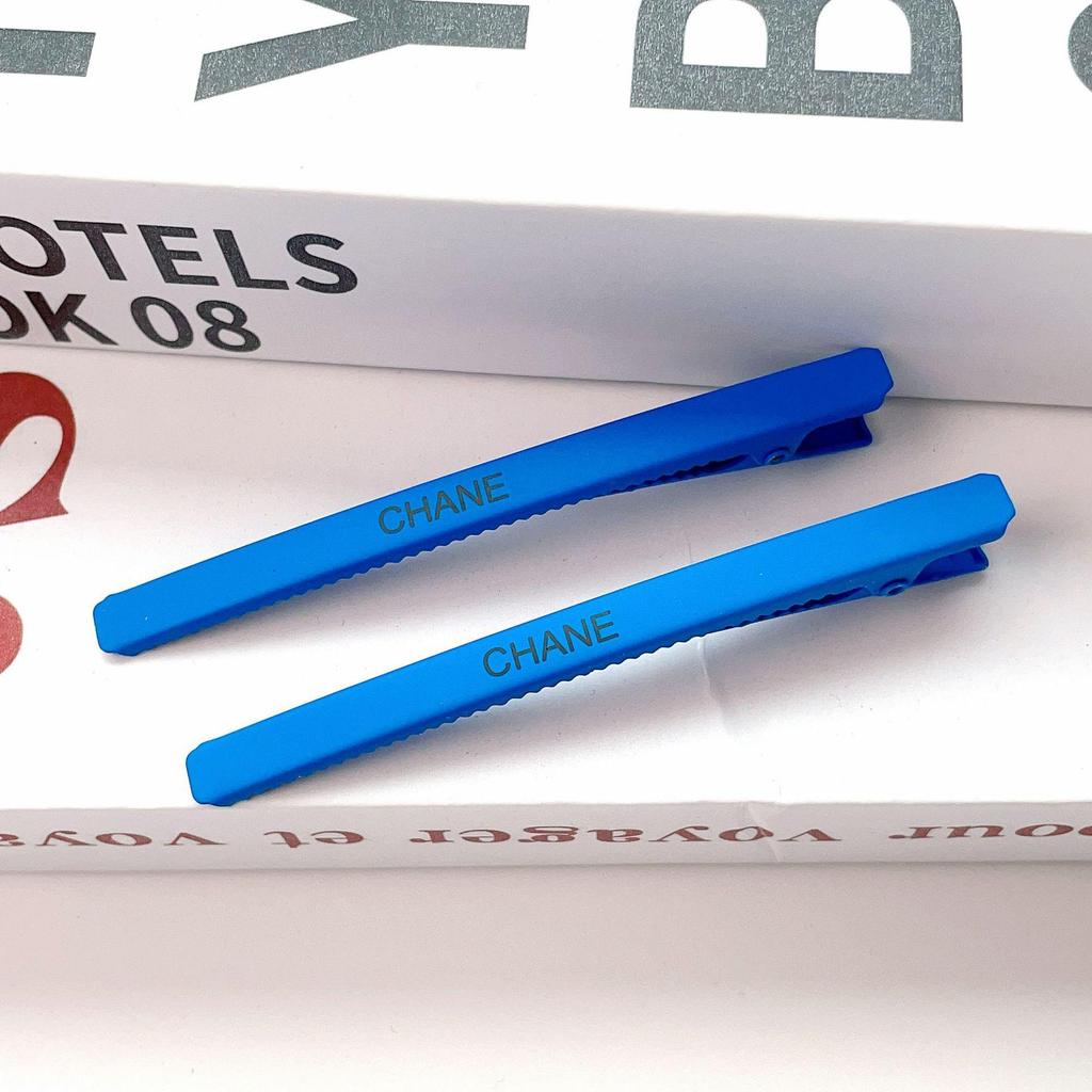 Xiaoxiang Brief Metall-Seitenclip: Hochwertiges Stirn- und Haaraccessoire