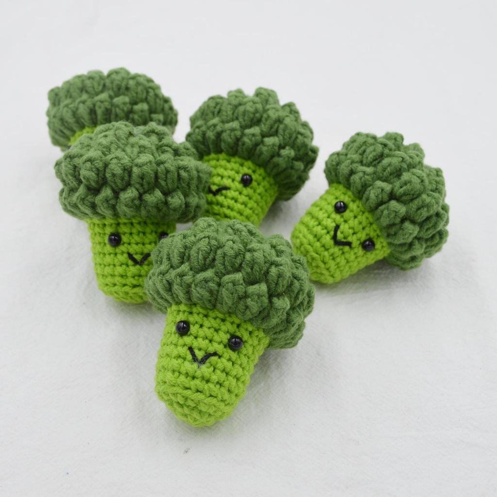 Handmade Crochet Mushroom Pendant – Exquisite Yarn Ornament & Bag Charm