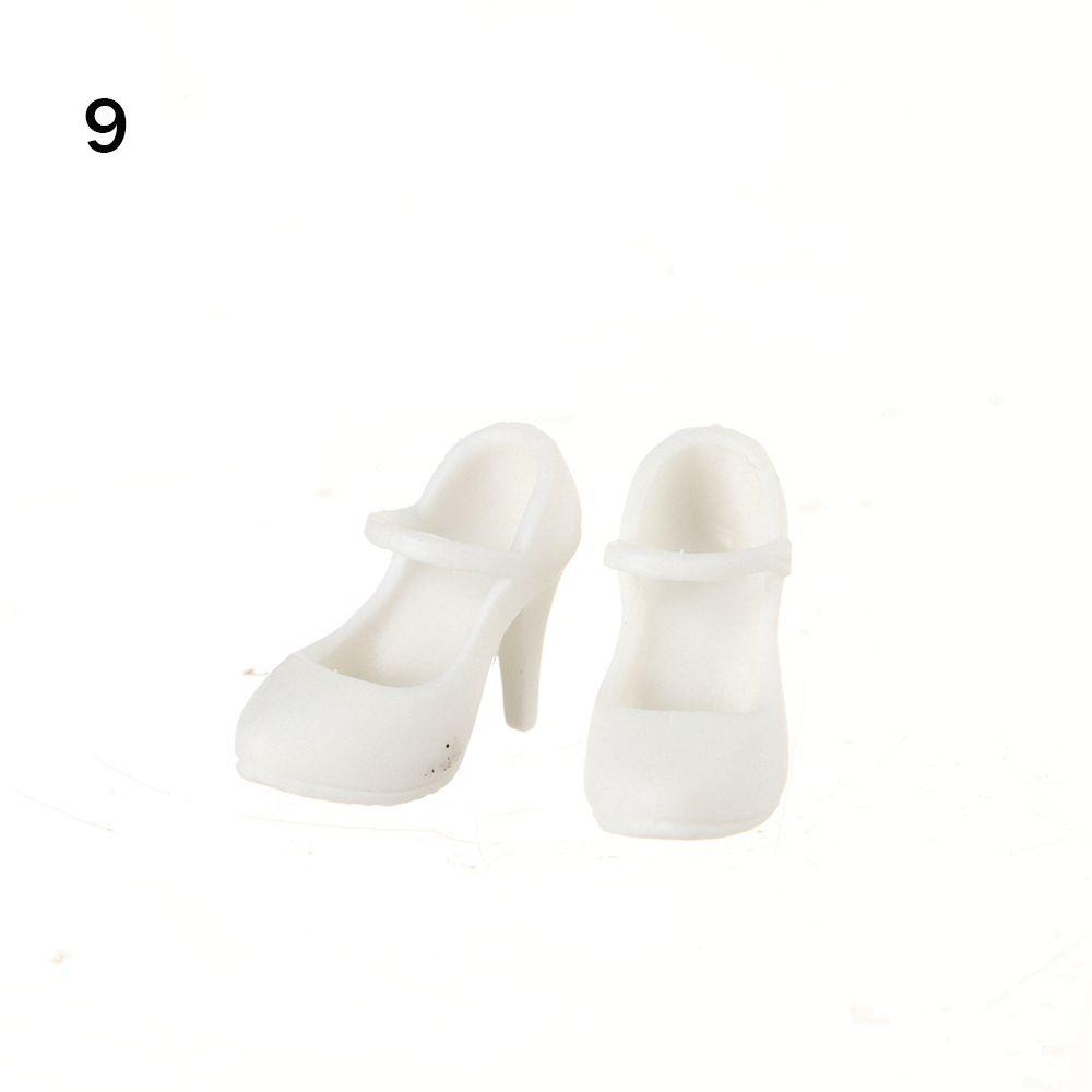 1 Paar Plastikpuppe Bunte Lange Kniehohe Stiefel Weibliche Puppenstiefel Socken Puppenschuhe Passen Fußlänge 2,2 cm Puppenzubehör