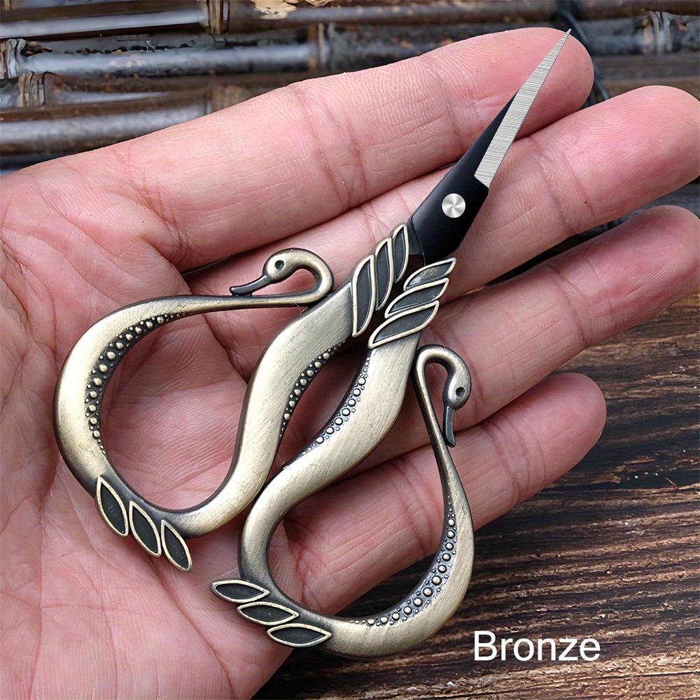 [1pc Vintage Steel Scissors] Vintage Style Scissors - 1pc Durable Steel Mini Sewing Cutter with Elegant Metallic Handles | Perfect for Embroidery