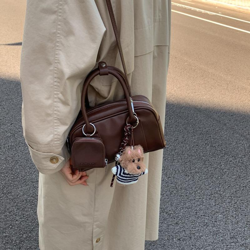 Popular small bags women's autumn and winter versatile new retro messenger bags portable pillow bags
