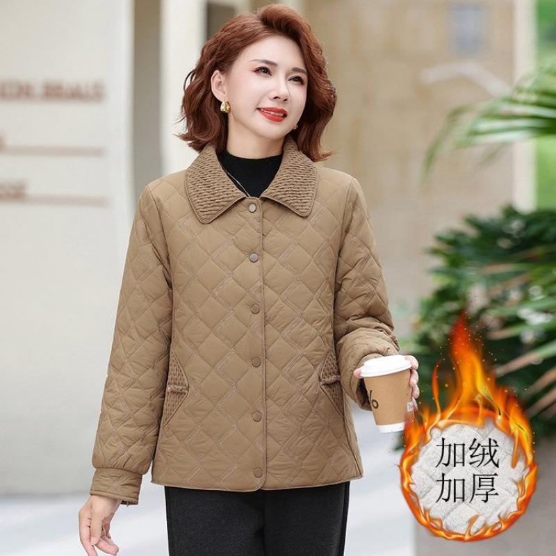 Autumn and winter small padded clothes lapel short new padded jacket small padded women