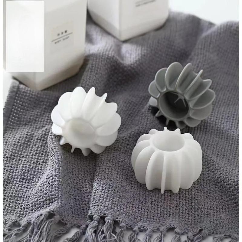 1CPS Laundry Ball Pet Hair Remover Washing Machine Cat Hair Catcher Laundry Ball Reusable Silicone Clothes Hair Cleaning Tools