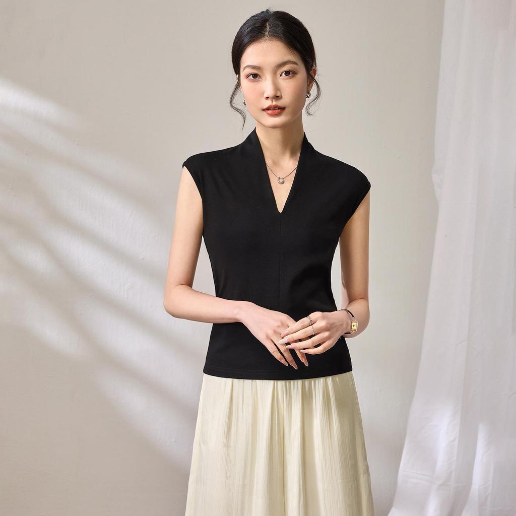 2025 Summer Women's Sleek V-Neck Sleeveless T-Shirt