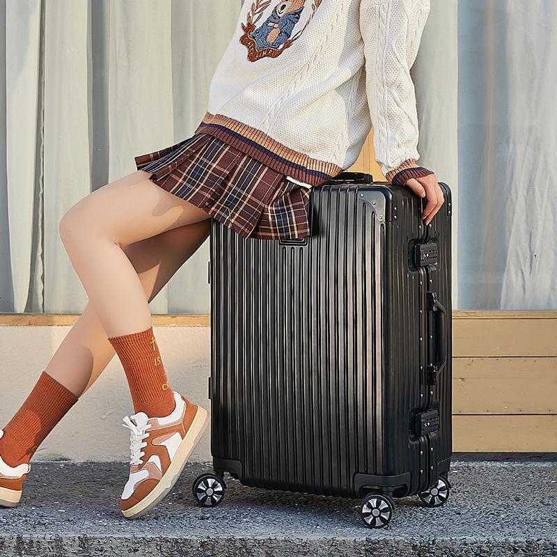 Yongsheng 20" Aluminum Frame Anti-Fall Suitcase with Universal Wheels - Stylish and Durable for Women and Students