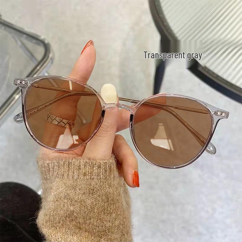 Korean Style Women's Color-Changing Myopia Glasses with Prescription, Anti-Blue Light, Tea-Colored Frames