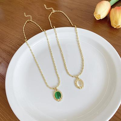 Emerald Opal Necklace Women's Versatile Collarbone Chain Court Style Personalized Accessories