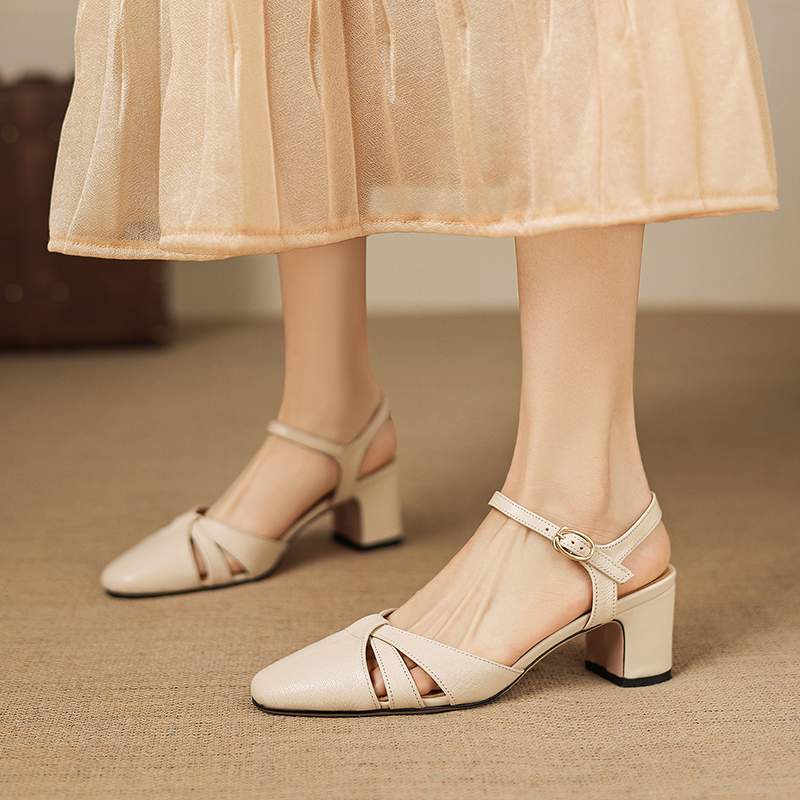 Krazing Pot Sheep Skin Med Heels European Design Summer Size 40 Round Toe Circle Buckle Straps Women Pumps