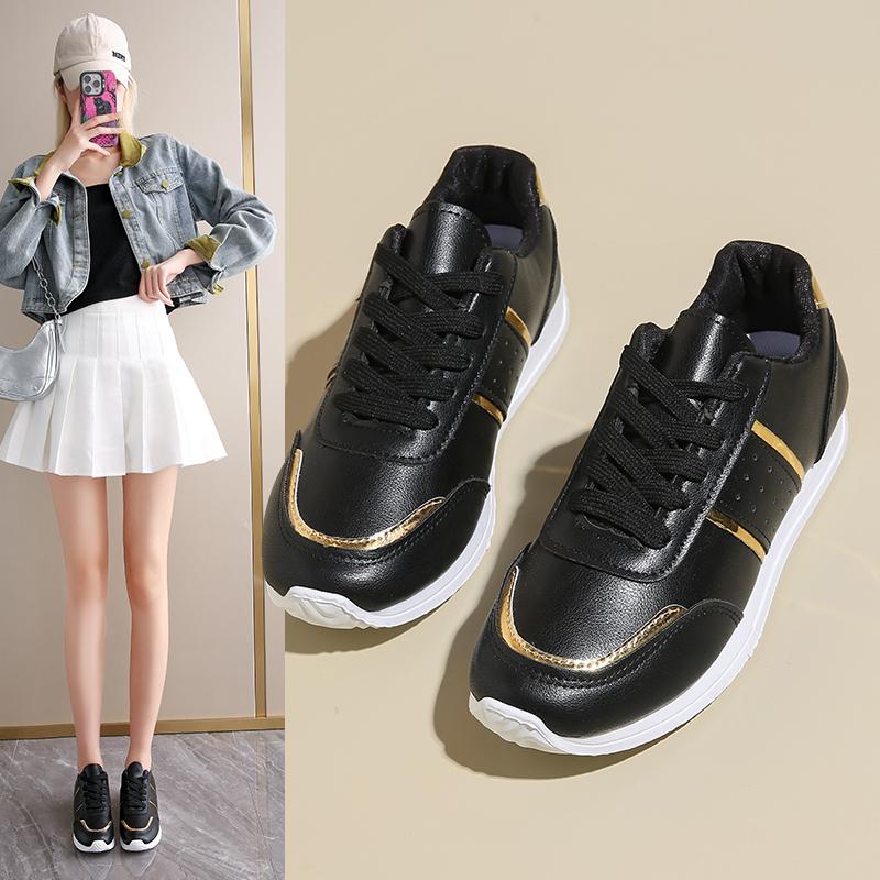 Kvinnor Fritidssport Sneakers Atletisk Tennis Loafers Skateboard Vulkaniserade skor Kvinna Plattform Elegant mode Basketskor