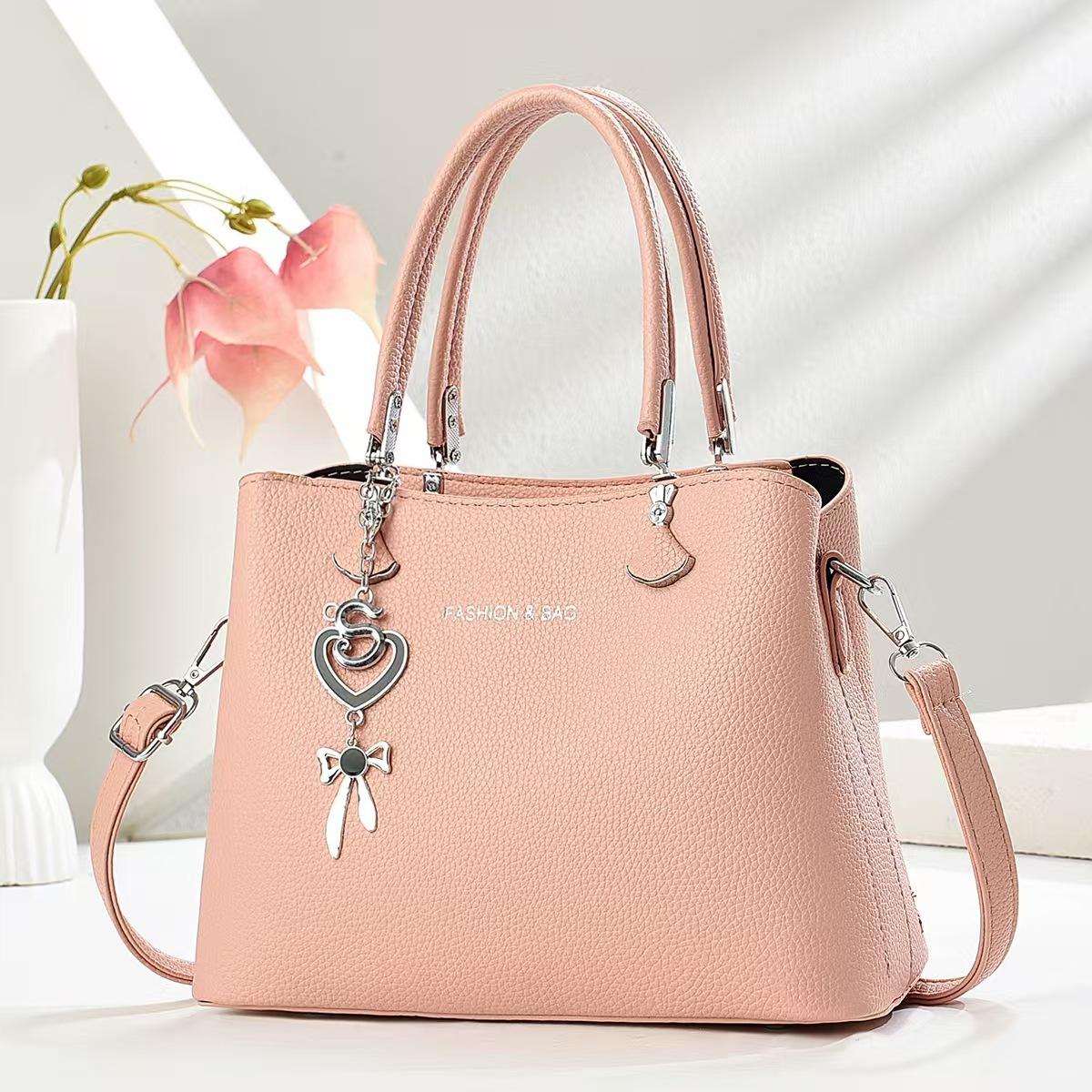 

Fashionable Ladies Large Single Shoulder Crossbody Bag Handbag Versatile Mom Bag New Style Home Daily Women s Luxury Handbag 24x11x19cm