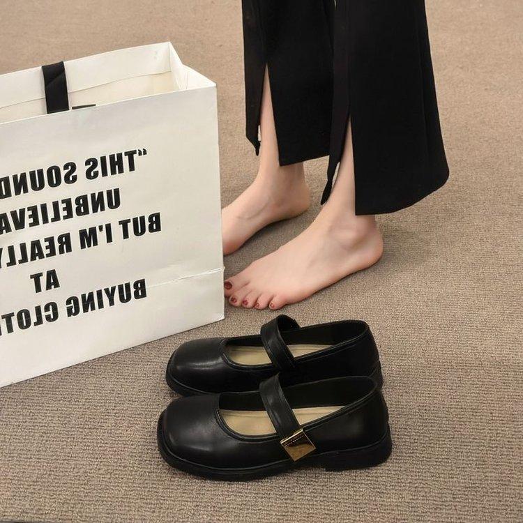 Mary Jane Shoes Women's Spring and Summer 2025 New British Style Small Leather Shoes Flat-soled Beanie Shoes Niche French Single Shoes