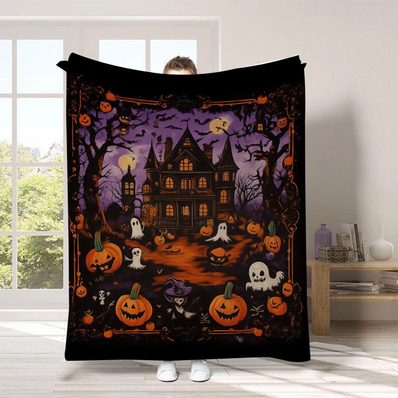 Warm Halloween Flannel Blanket - Cartoon Ghost & Pumpkin Design