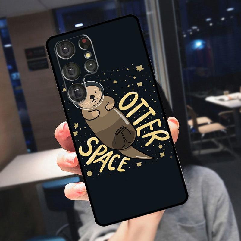 Cute Cartoon Otter Case For Samsung Galaxy S22 S23 Ultra S21 S20 FE S9 S10 Note 10 Plus Note 20 Ultra Cover