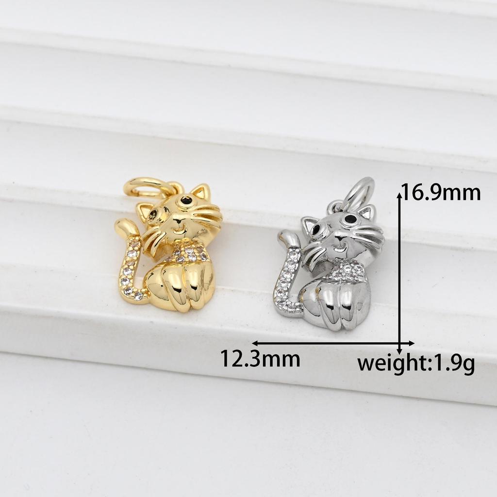 European & American Tiger Pendant Cat Necklace: Luxurious Zirconia 3D Animal Pendant DIY Accessory