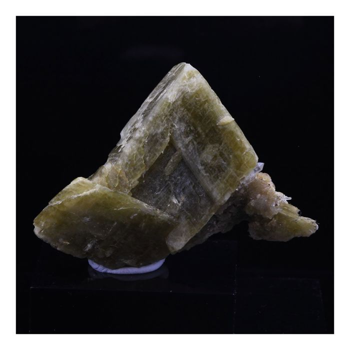 Pierres et Minéraux. Siderite, Quartz. 118.5 ct. Mésage Mine, Vizille, France..