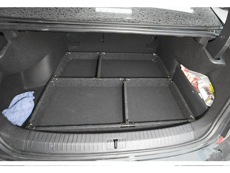 Volkswagen New Passat Trunk Organizer: Lay-Flat Wilderness Camping Storage Box