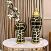 Schwarzes Karomuster Keramik Schachmatt Glas Vorratsglas Blumenvase Versiegelter Vorratsbehälter Ingwerglas Chinesisches Porzellan Handwerkskunst Heimdekoration