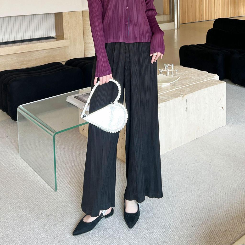 2026 Summer High-End Miyake Pleated Soft Breathable Straight-Leg Pants