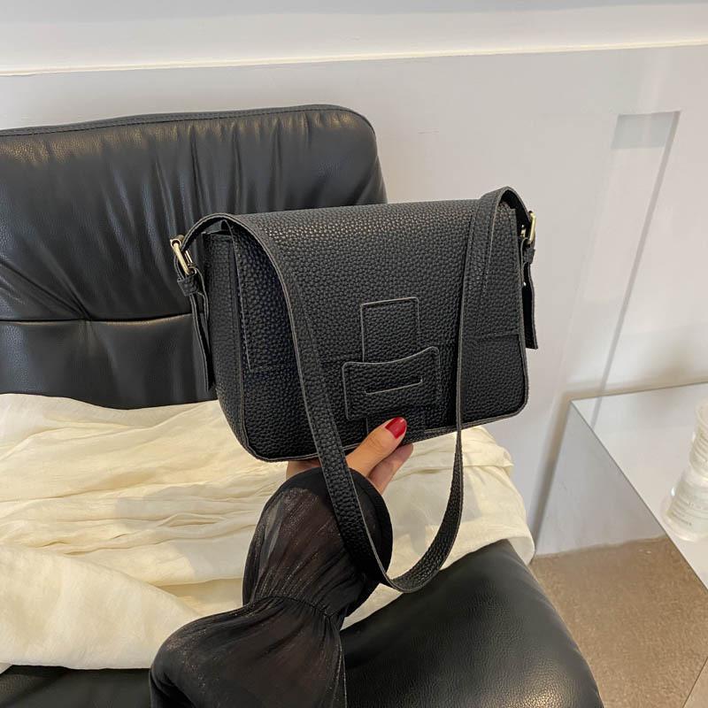 Trendy Small Square Bag Chic Pu Leather Handbag Perfect For Autumn Fashion