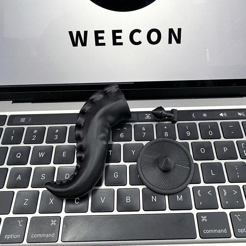 

Octopus Tentacle-Shaped Hook Wall-Mounted Creative Hanger Multi-Functional Hook For Hanging Clothes Towel For Perforated Board чорний