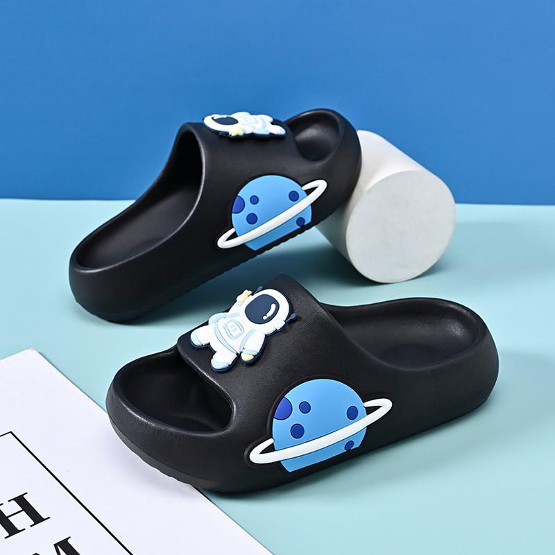 And Fashionable Breathable Childrens Outdoor Slippers With Nonslip Eva Sole Summer For