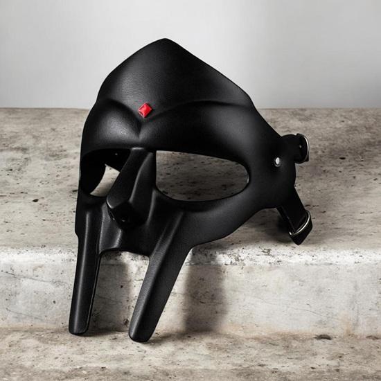 Black Gothic Warrior Mask Medieval Cosplay Armor Mask, Dark Knight Costume Mask, Fantasy Villain Masquerade Mask Gift