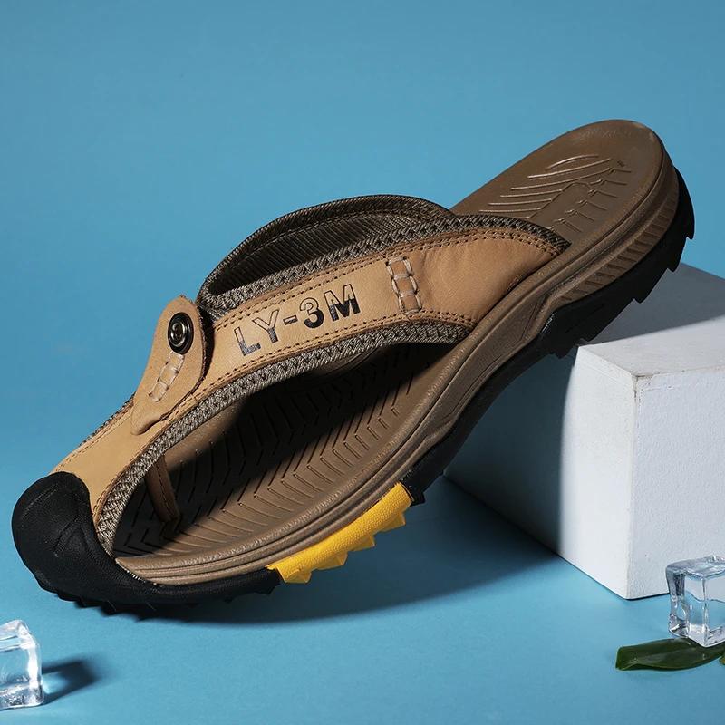 Fashion Genuine Leather Men Flip Flops Outdoor Thick Bottom Beach Shoes Comfortable Men Summer New Male Slides Luxury  Slippers Man