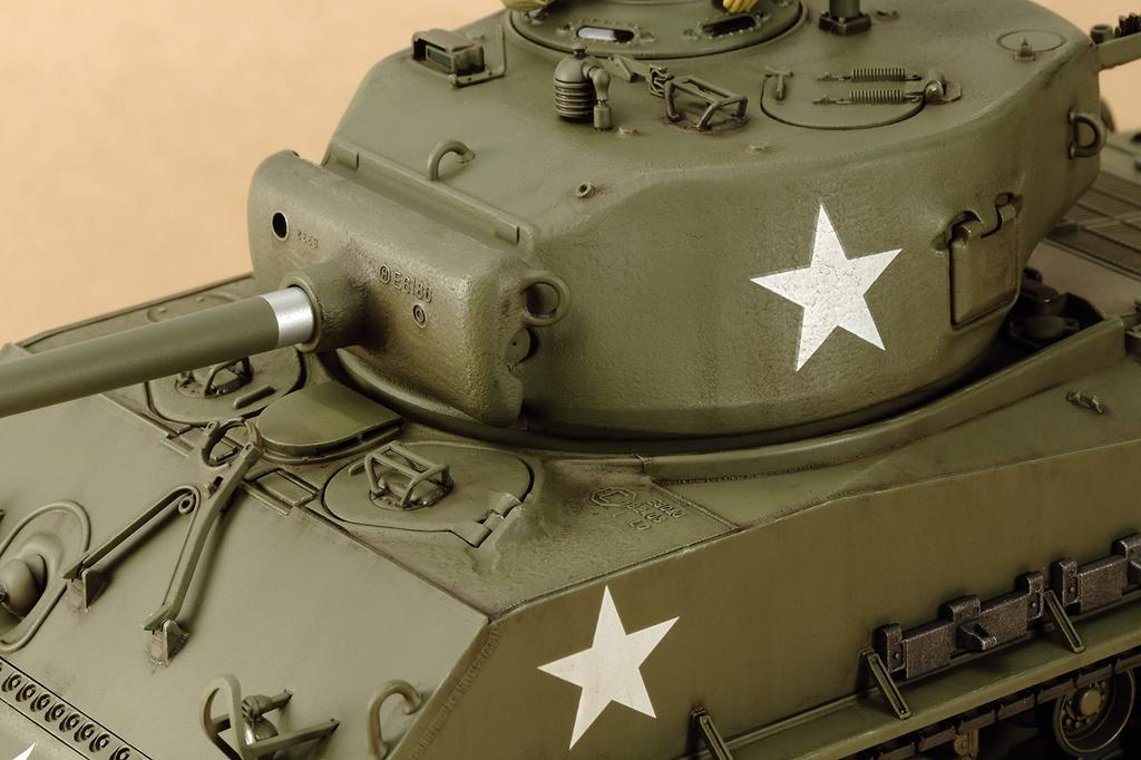 Tamiya 1/35 Military Miniature Series No. 346 U.S. Army Tank M4A3E8 Sherman Easy Eight European Theater Plastic Model Kit 35346
