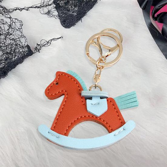 Keychain Imitation Leather Shaking Horse Design Key Chain Pendant Lightweight Key Holder