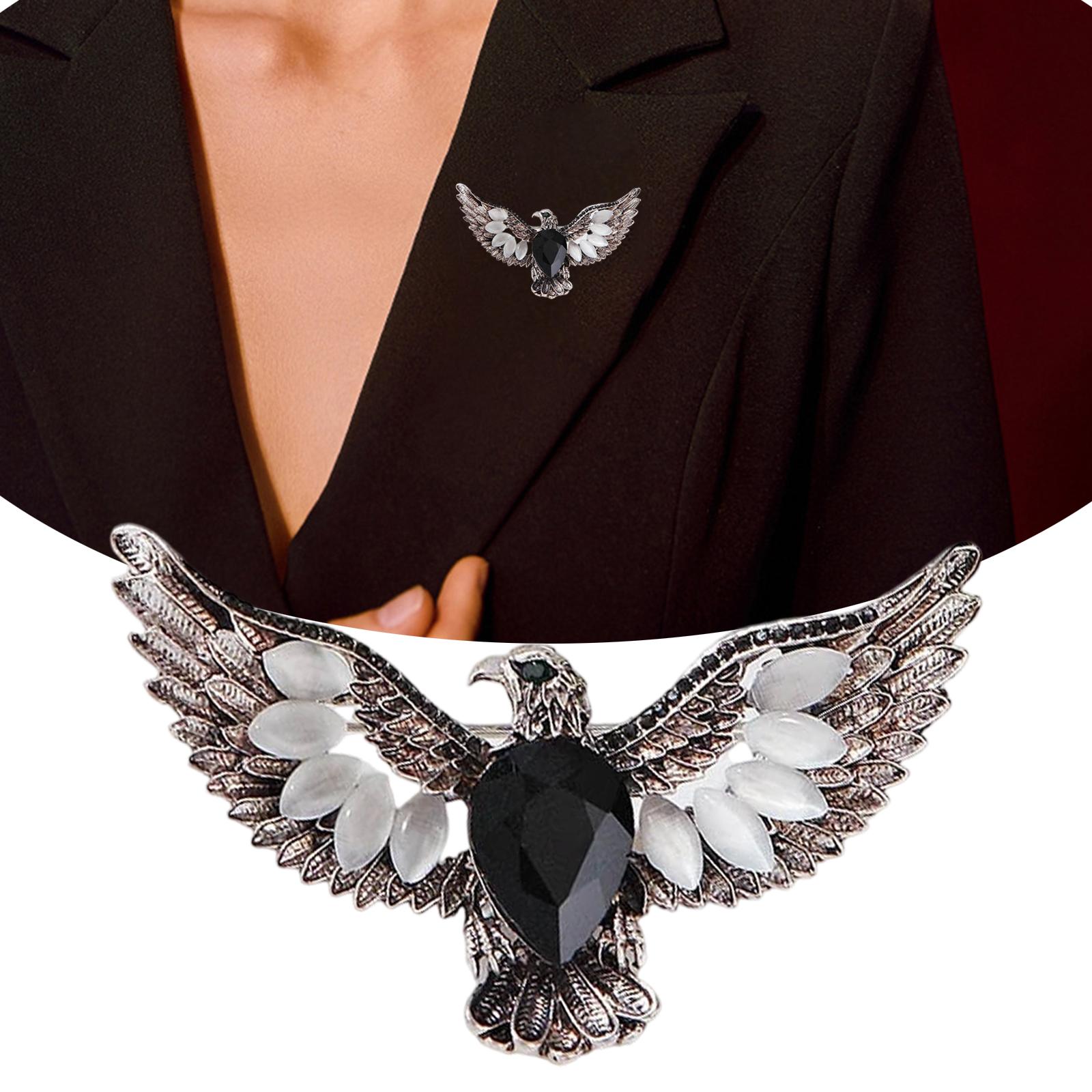 

Sparkling Eagle Brooch Adorable Animal Pin Stylish Lapel Pin Alloy Texture Suitable for Backpack and Cloth Decorations золотий