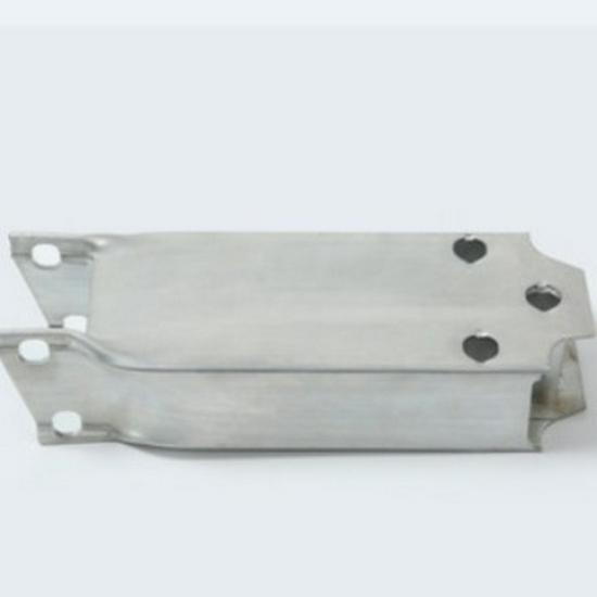 2066200100 2066200200 are compatible with the front bumper frame brackets of the Mercedes-Benz C-Class W206.