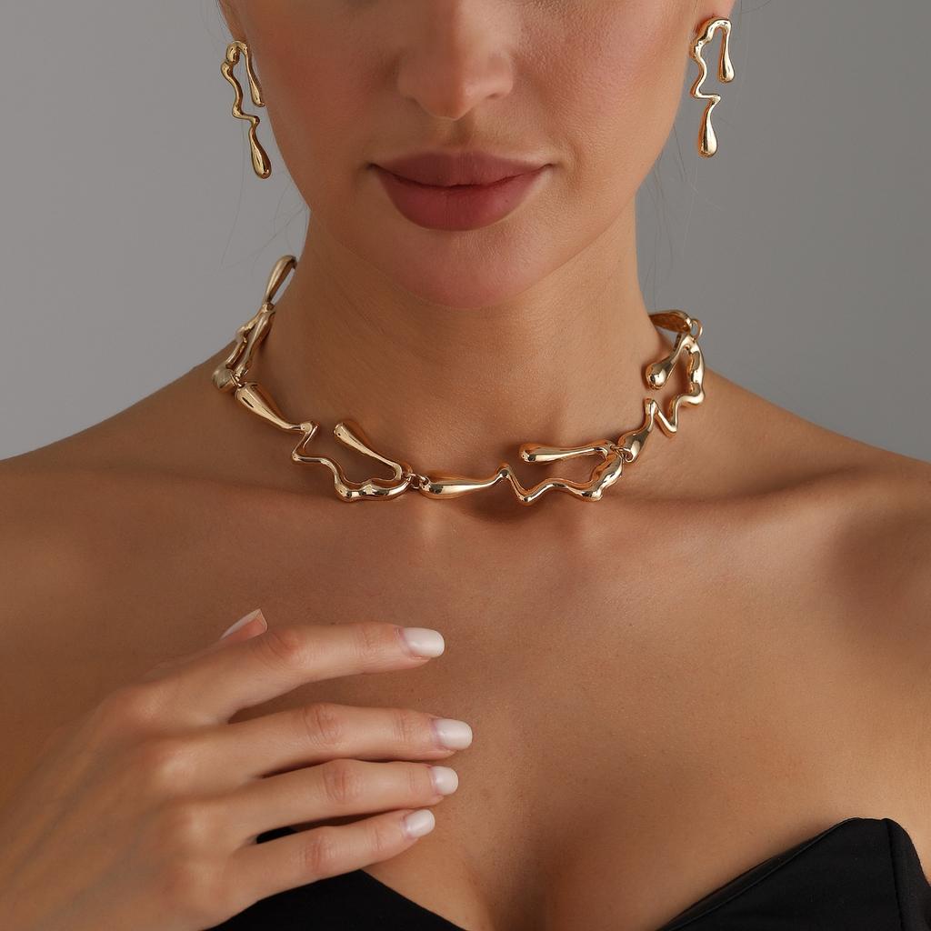 Bijoux Collier Irrégulier Ensemble Lave Vent Hétérosexuel Collier Luxe Léger Rétro Boucles d'Oreilles