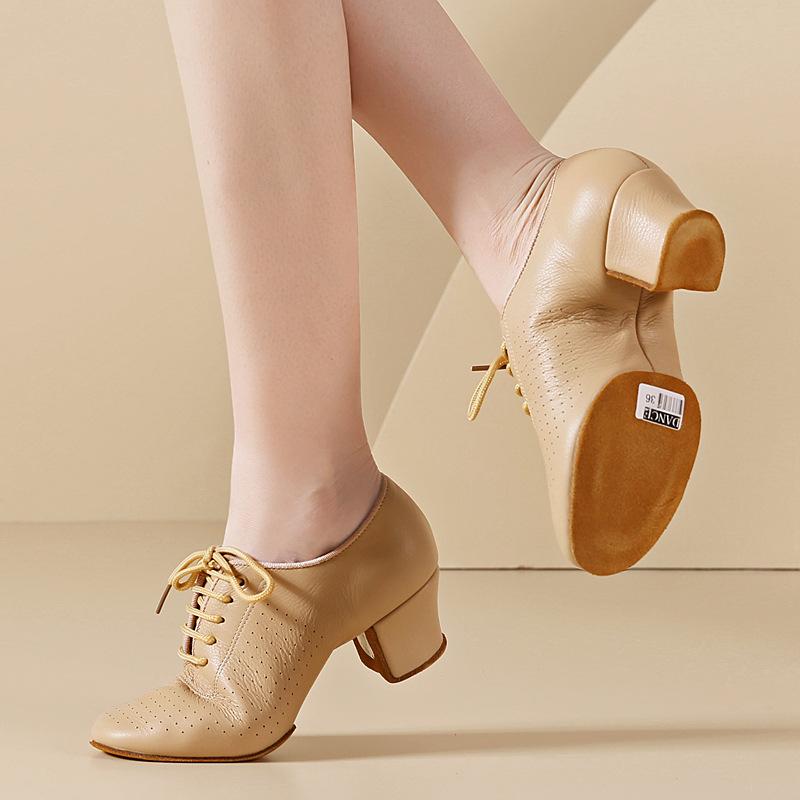 TWBEB Damen Moderne Standardtanzschuhe Leder Trainings Tanzsneaker Damen Frau Tango Latein Tanzschuhe Sneakers 3,5/5CM