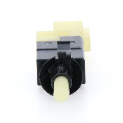 Brake Light Switch For Mercedes A B E-Class CLS Viano Vito Sprinter 0015456709
