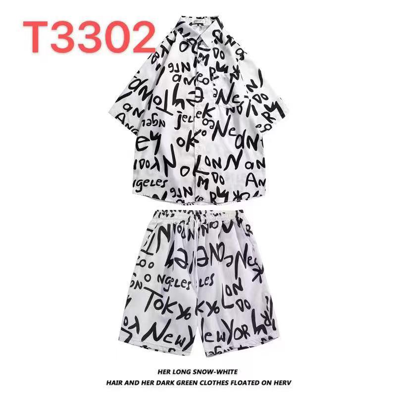 Hawaiian Floral Beach Set: Men's Loose-Fit Plus Size Short Sleeve Shirt & Casual Shorts